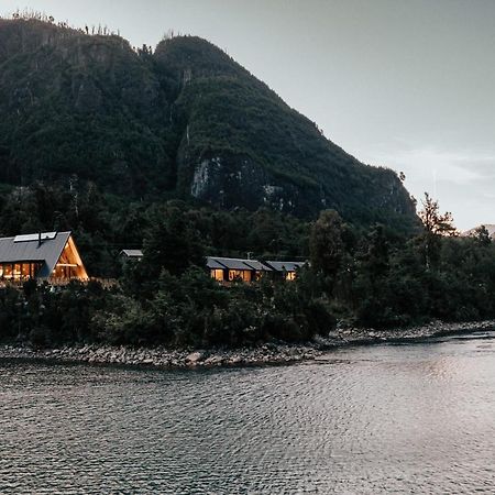 Tawa Refugio Del Puelo Hotel Puelo River Eksteriør billede